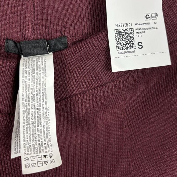 Forever 21Women's Burgundy Knit Flared Stretch Pants High Waisted Size Small NWT - Picture 6 of 7
